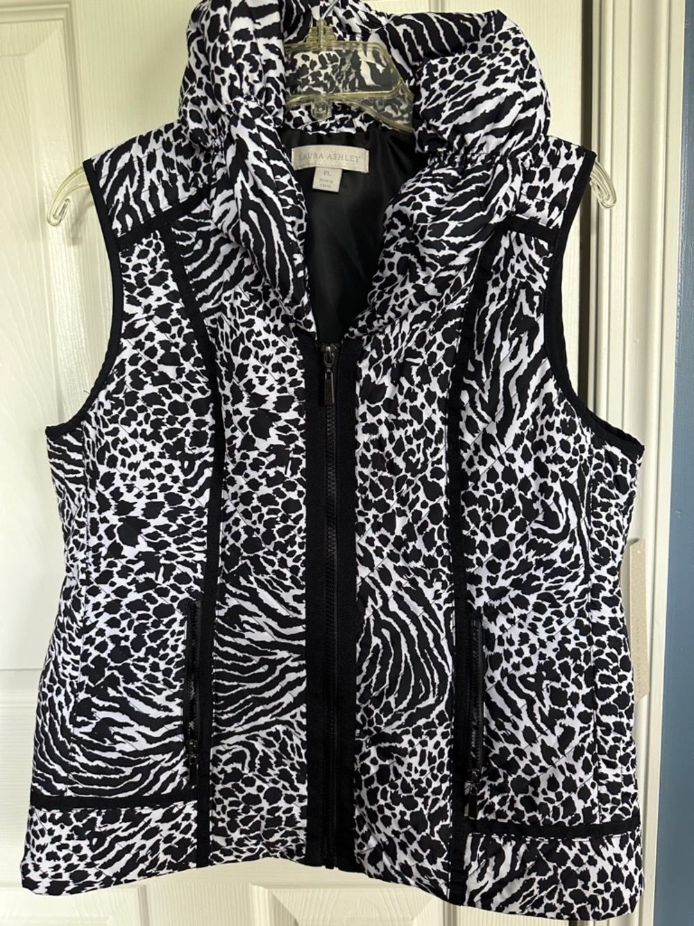 NWT Laura Ashley Black & White Mixed Animal Print Puffer Vest